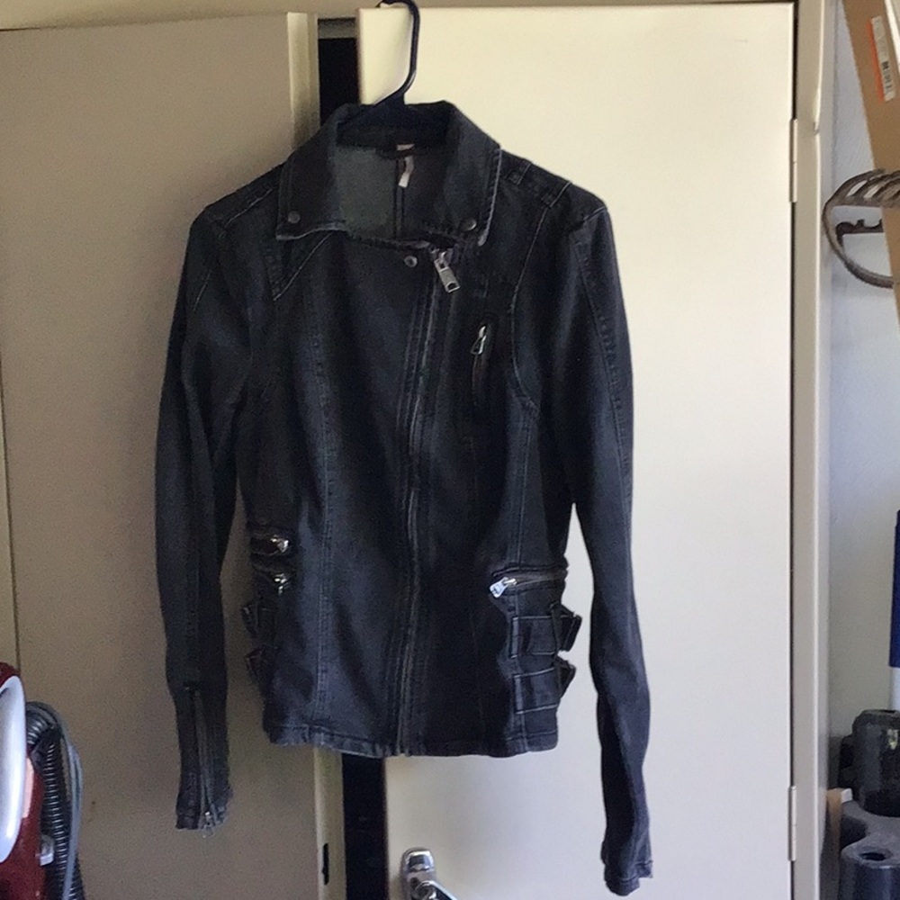 Free People Black Washed Denim Jacket SZ 2
